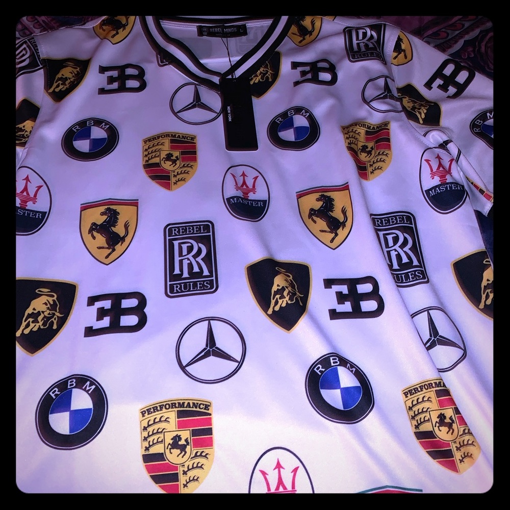 Logo shirt